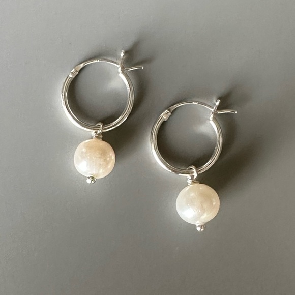 Freshwater Pearl Sterling Silver Huggie Hoop Earrings - Picture 10 of 12